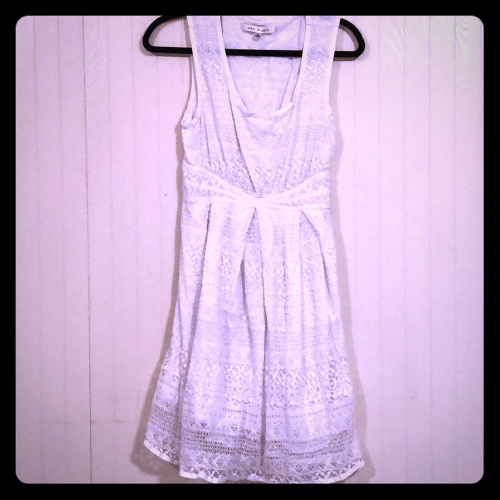 White lace max studio dress